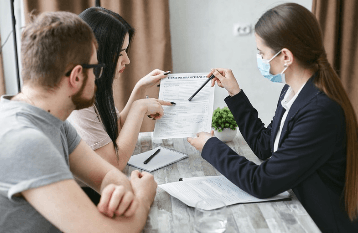 How the Right Health Insurance Lets You Focus on Living Abroad Not Figuring Out Healthcare