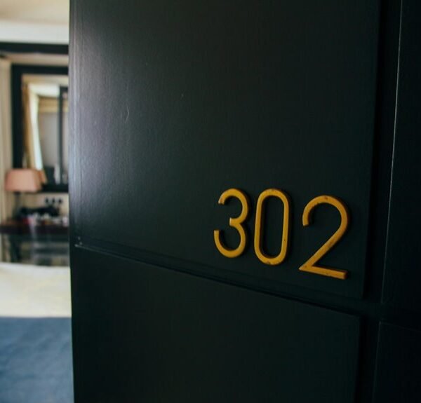 marriott contact phone numbers